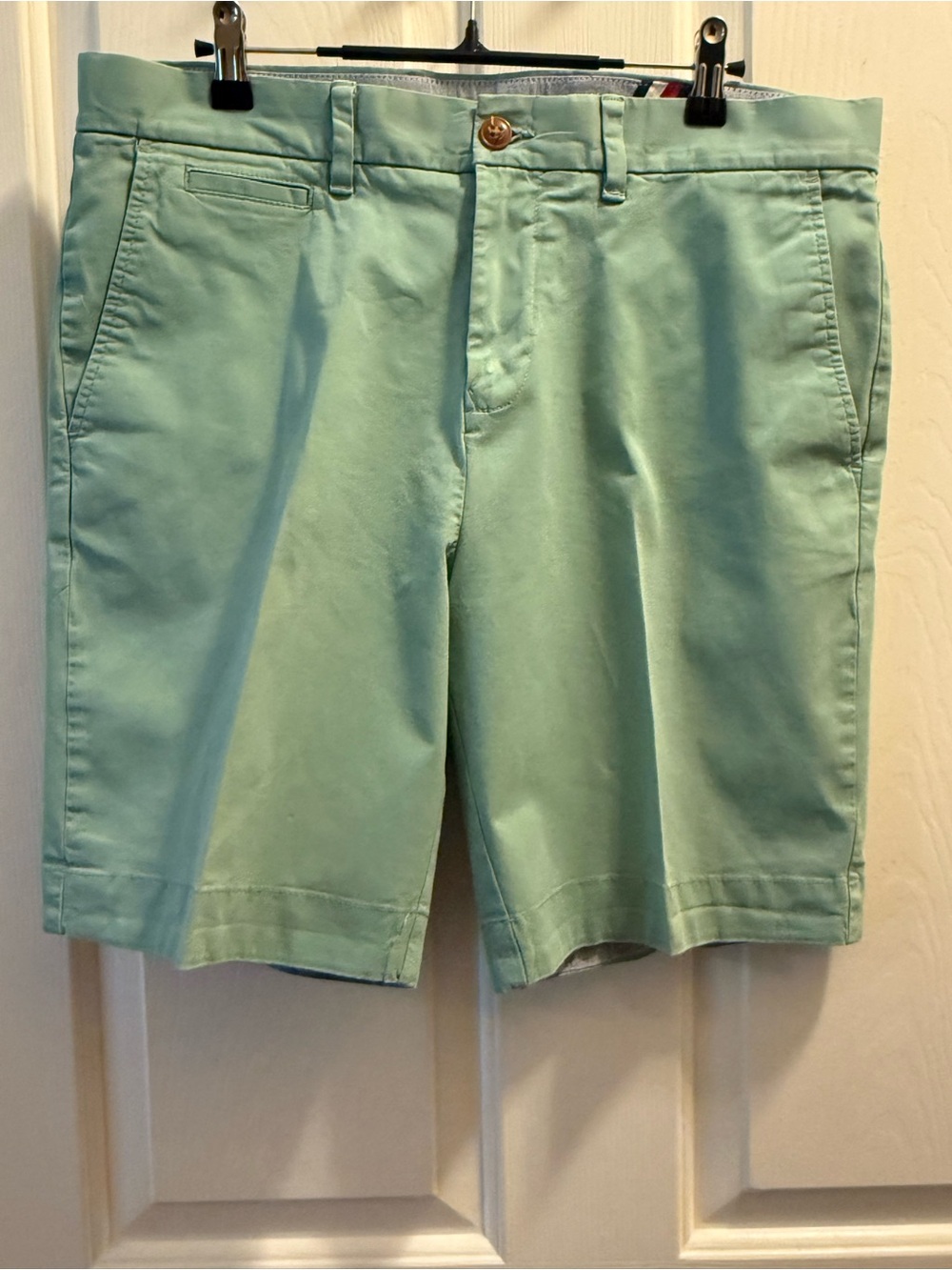 Tommy Hilfiger Men’s Chino Shorts, Size 34
